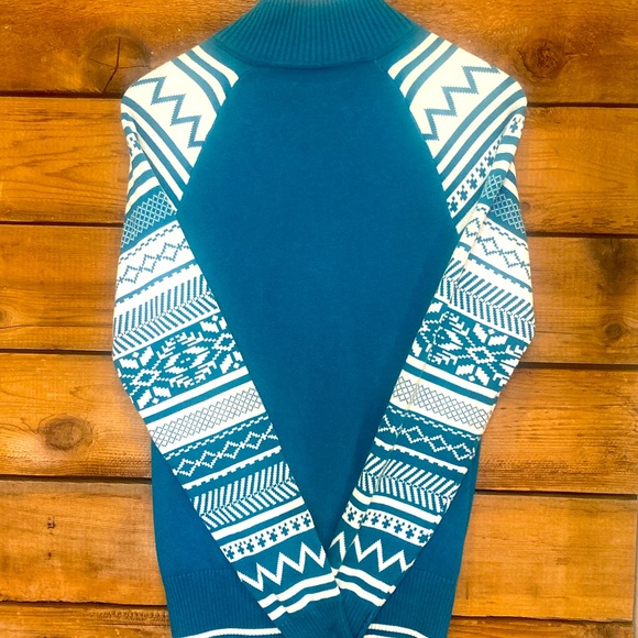 Athleta Sweater - Medium - Picture 2 of 5